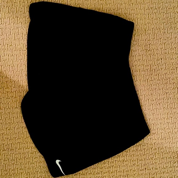 Basic black Nike tennis skirt
